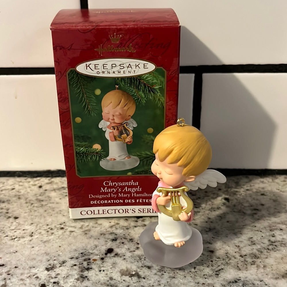 Mary’s Angel - Chrysantha #14